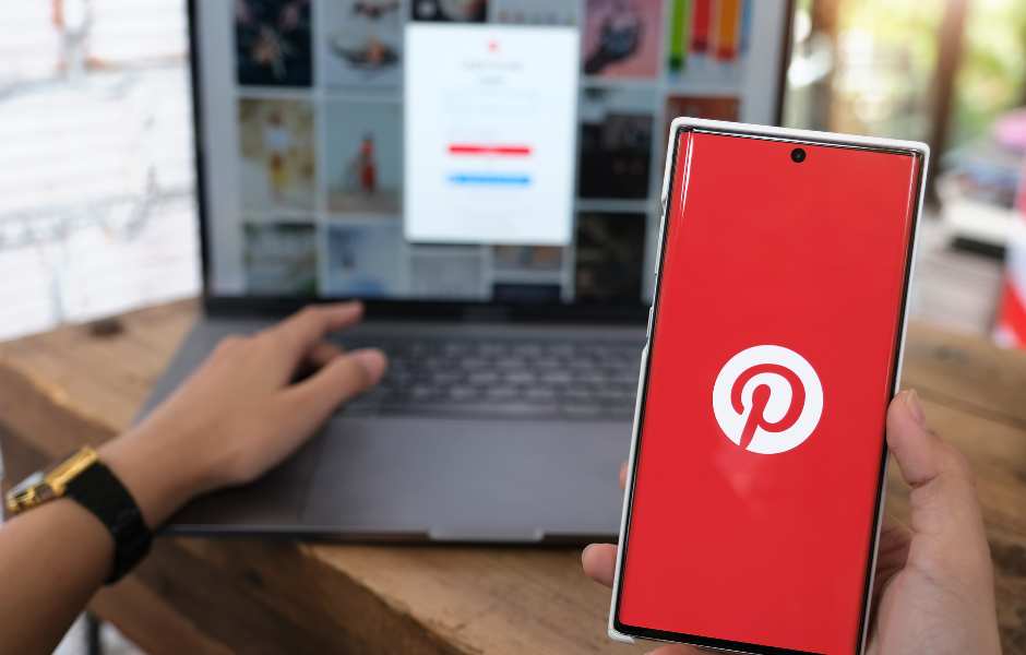 Freelance Pinterest Careers: How to Become a Pinterest Manager 2